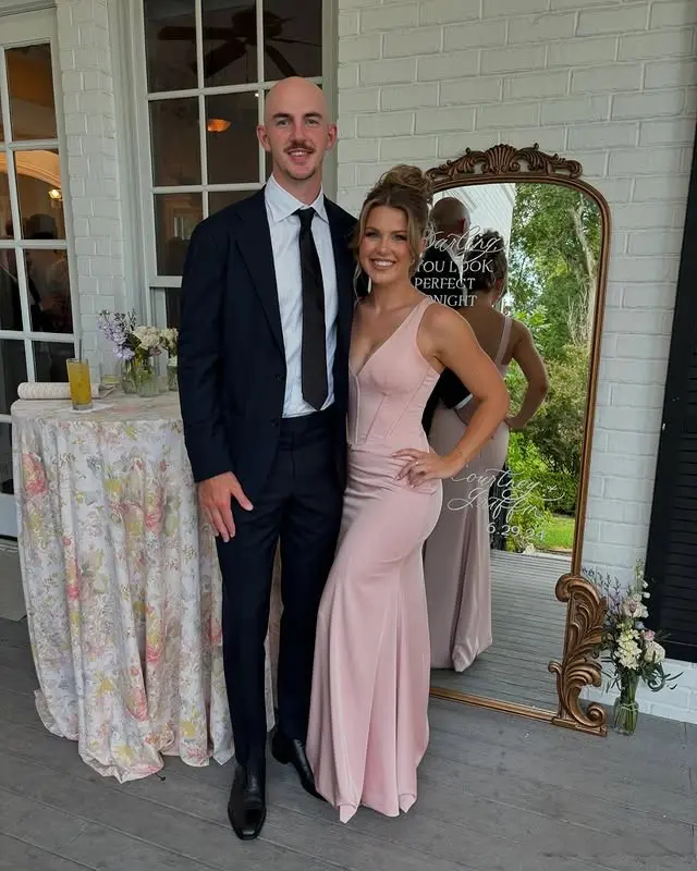 img, 下正式完婚, 生涯至今