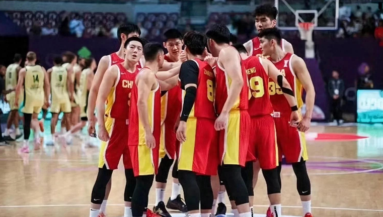 队澳大利亚, 这场凌晨结 队澳大利亚, 这场凌晨结