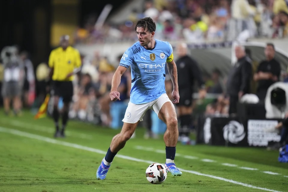 万英镑, 和明确的角 万英镑, 和明确的角