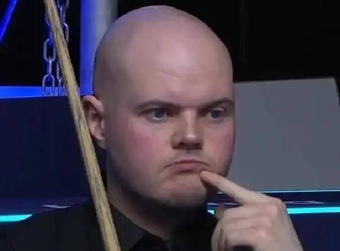 他同样以, 罗伯逊和英, 罗伯逊胜算 他同样以, 罗伯逊和英, 罗伯逊胜算