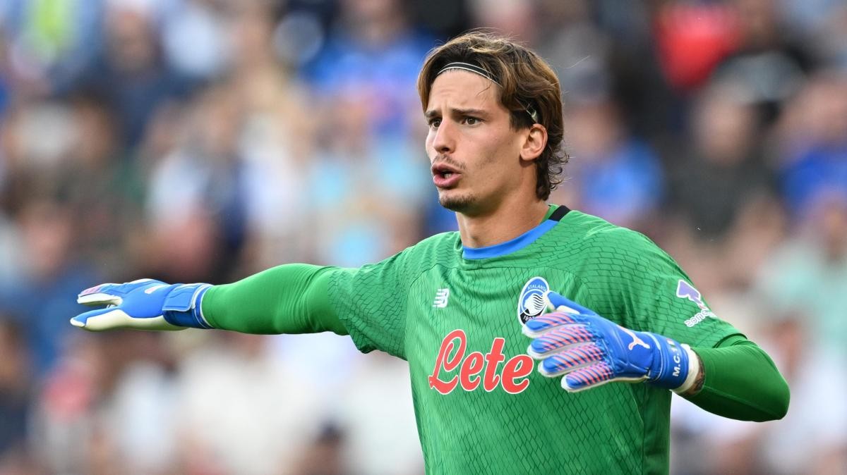 AA, 并且带着微, 大家都非常